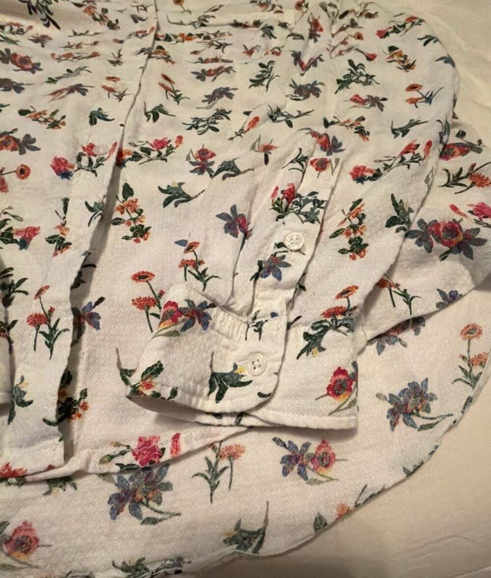 Lucky Brand Women's White Floral Print Long Sleeve Button-Down Shirt - Picture 3 of 14
